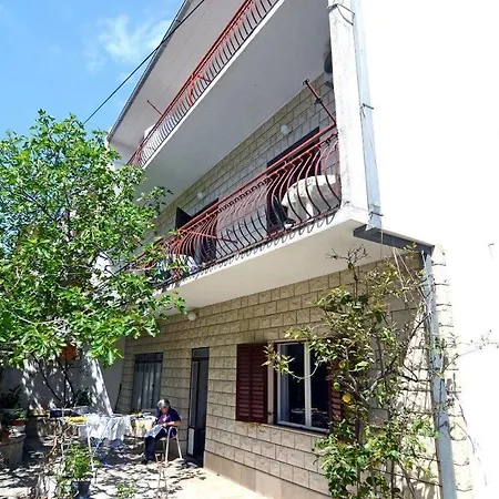 12211c Apartament